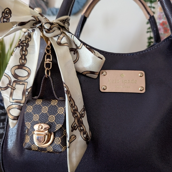 Kate Spade Blue and Tan NWOT Tote - Picture 2 of 14